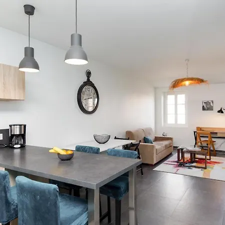 Climatises - Vieil Appartement *