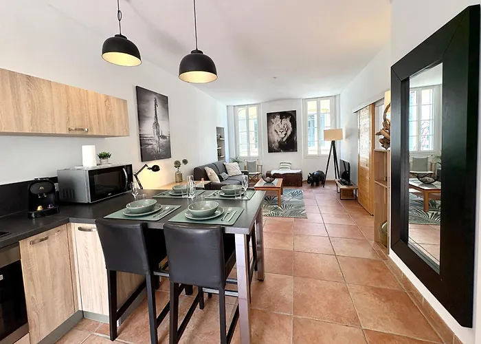 Climatisés - Vieil Appartement *